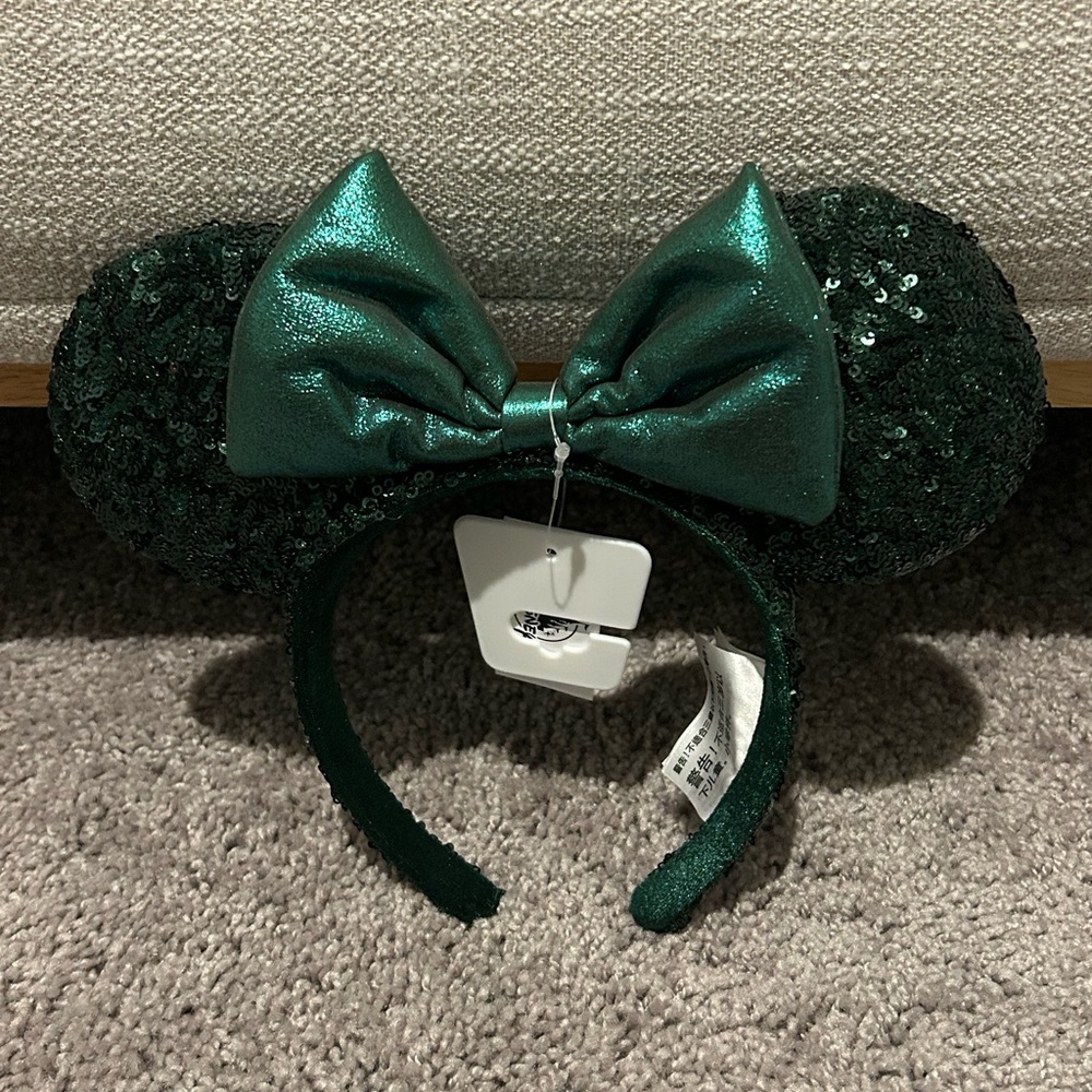 Emerald Green Disney Parks Minnie Ears Headband NWT